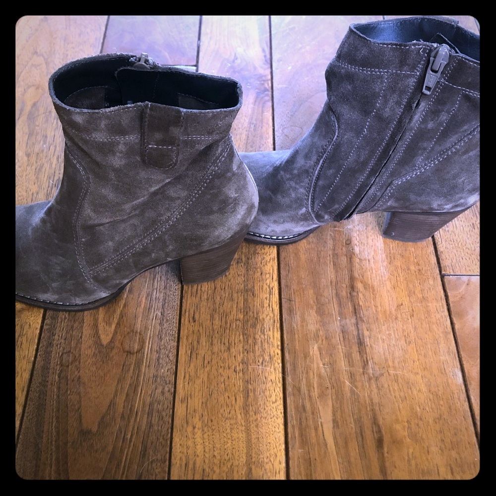 Paul Green Suede Booties